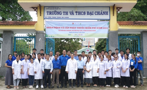 Trung tâm Y khoa - Đại học Đà Nẵng chung tay chăm sóc sức khỏe người cao tuổi tại Xã Đại Chánh, huyện Đại Lộc, Quảng Nam