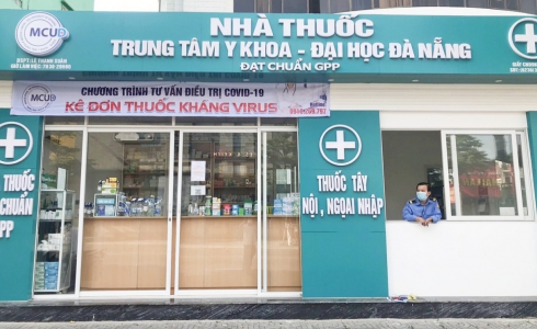 Tư vấn và điều trị COVID-19 kê đơn thuốc kháng virus